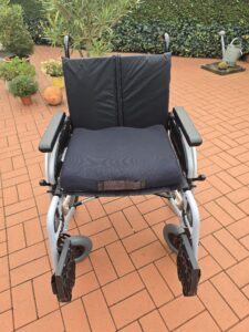 Rollstuhl XL