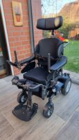 E-Rollstuhl mit Steh- und Liegefunktion
