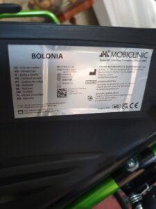 Mobiclinic Rollstuhl "Bolonia" (Grün/Schwarz) – absolut neuwertig, nur 2x im Haus genutzt!