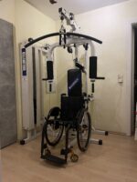 Fitnessgerät „HAMMER UNLIMITED“ für Rollstuhlfahrer