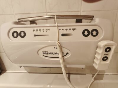 Biete Lifter IDuMo und Artweger Dusch u. Badewanne