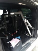 Smart-Lifter zum Heben von Rollis in einen Kleinbus
