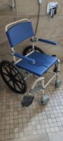 Dusch Rollstuhl Typ Aston 24