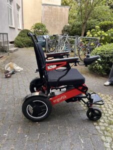 ergoflix® LX (6 km/h), faltbarer premium Elektrorollstuhl