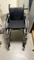 Aktivrollstuhl und Dezziv Rollstuhlbremse