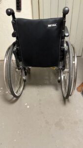 Aktivrollstuhl und Dezziv Rollstuhlbremse