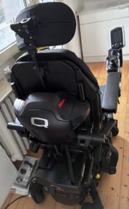 Neuwertig:Elektrorollstuhl Q6 Edge 3 Stretto, Stehfunktion u.a.