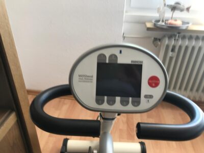 Sportgerät Reck Medizintechnik MOTOmed viva2 Parkinson
