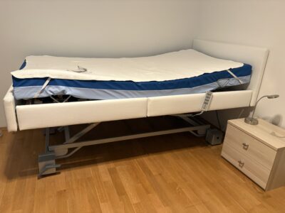 Pflegebett Burmeier Regia easy Switch Kunstleder Seniorenbett