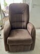 Relaxsessel mit Aufstehhilfe in braun zweimotorisch super Zustand - Relaxsessel mit Aufstehhilfe in braun zweimotorisch super Zustand