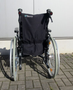 Rollstuhl Breezy Basix² Faltrollstuhl
