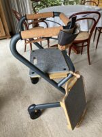 Teilen Rollator für die Wohnung, NEU mit Hand und Fußbremse, Sehr stabil
